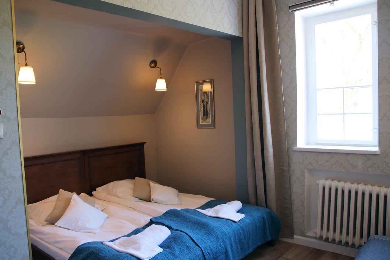Hotell Irena 2*